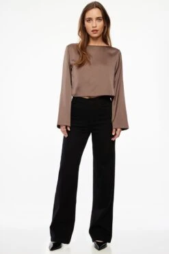 Dynamite Gianna Crewneck Satin Blouse In Deep Taupe