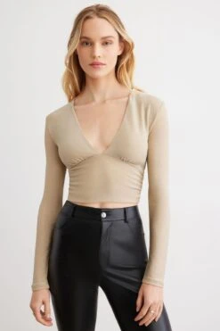 Dynamite Ida Plunge Top In Ivory Cream