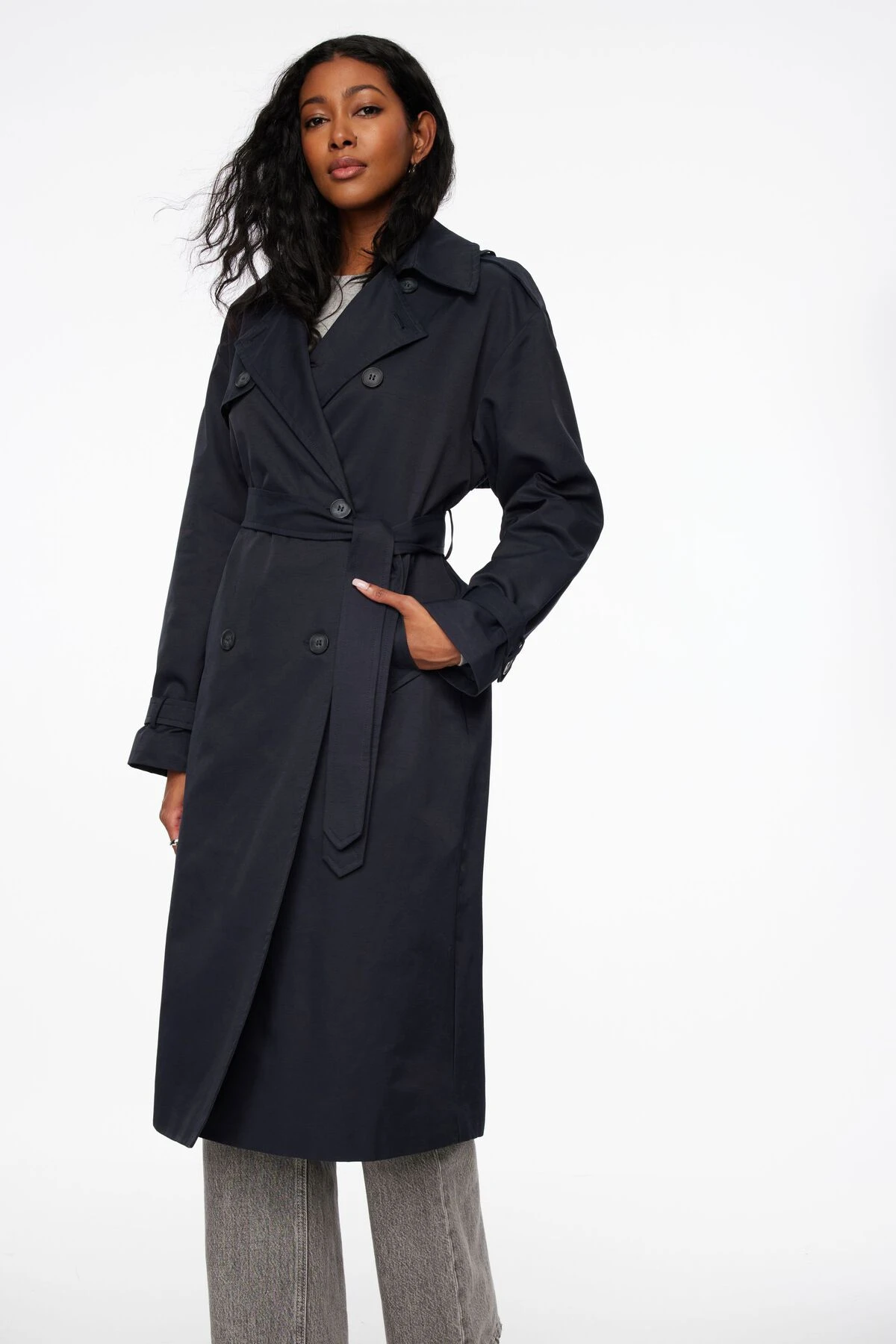 Dynamite Maxi Trench Coat In Navy Blazer - Image 2