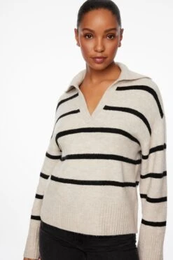 Dynamite V-Neck Polo Sweater In Oatmeal Mix Stripe