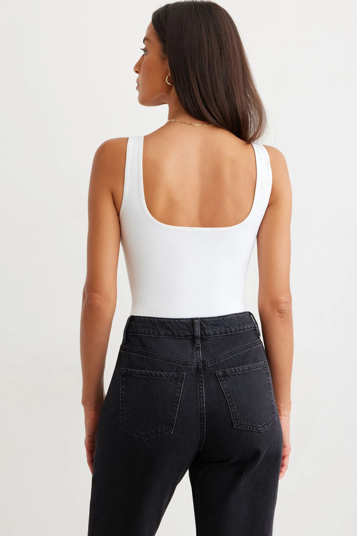 Dynamite Nessa Sculpt Sleeveless Bodysuit In Bright White - Image 6