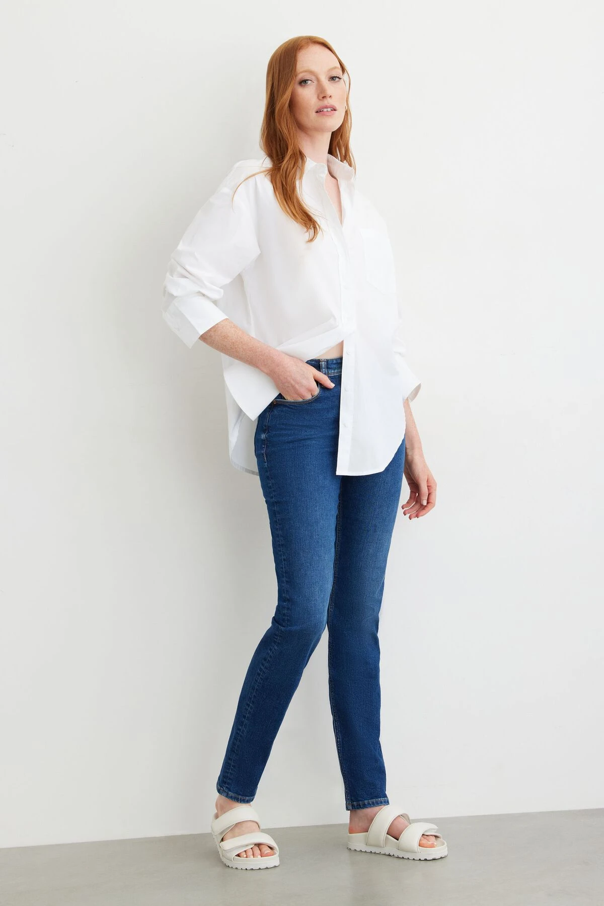 Dynamite Liya Mid-Rise Slim Jeans In Secret Cove - Dark Indigo - Image 3