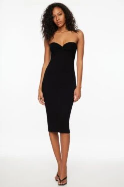 Dynamite Strapless Sweater Midi Dress In Jet Black