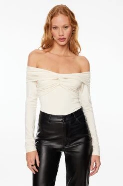 Dynamite Off Shoulder Bodysuit In Sea Salt Beige
