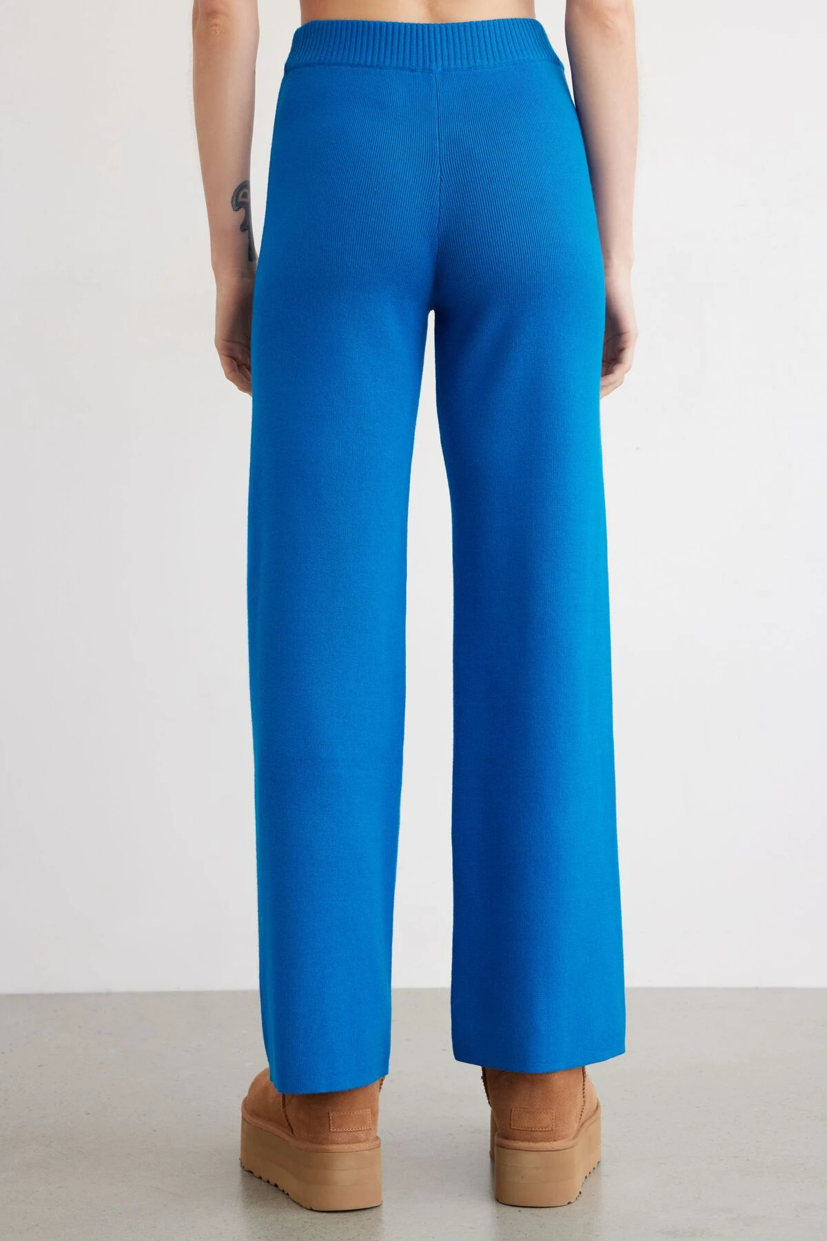 Dynamite Knitted Flared Pants In Imperial Blue - Image 4