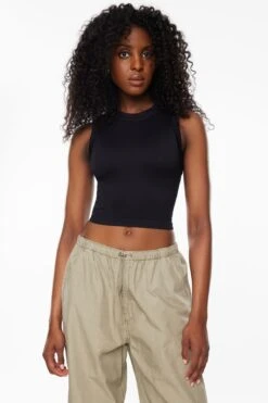 Dynamite Avie Sleeveless Ribbed Tank Top In Jet Black