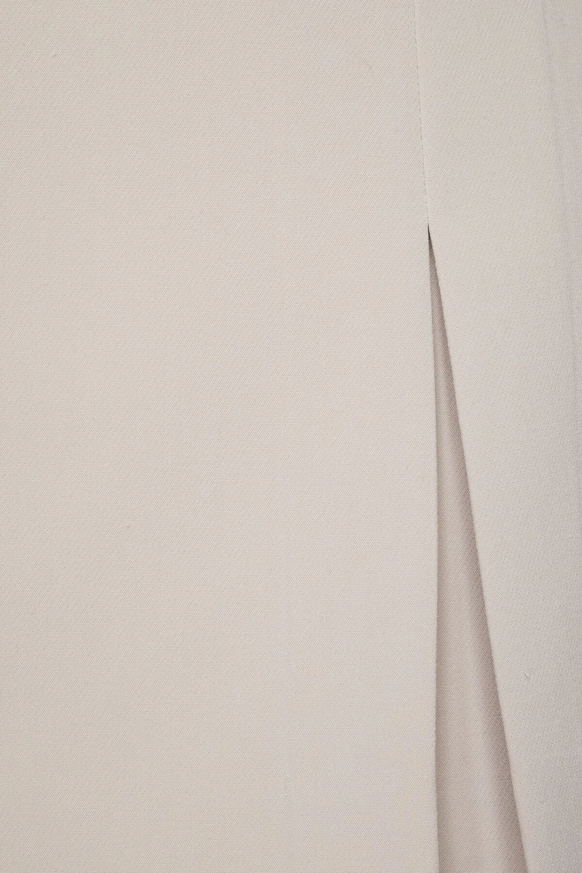 Dynamite Nina Pleated Mini Skort In Ashes Of Roses Beige - Image 4