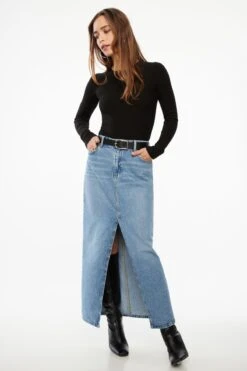 Dynamite Tedi Long Sleeve Crew Neck Top In Jet Black