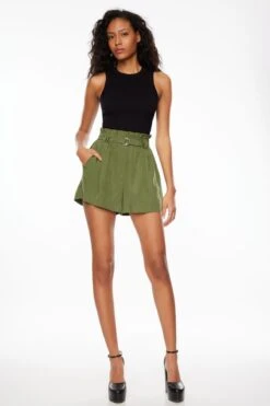 Dynamite Marcy Shorts With Ring Belt In Spring Leaf Green