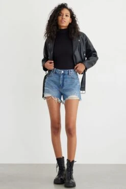Dynamite Claudia Distressed Jean Mom Shorts In Indigo Medium
