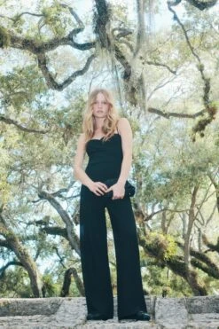 Dynamite Sweetheart Neckline Jumpsuit In Jet Black