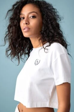 Dynamite Cropped Embroidered Tee In Bright White And Navy Thread