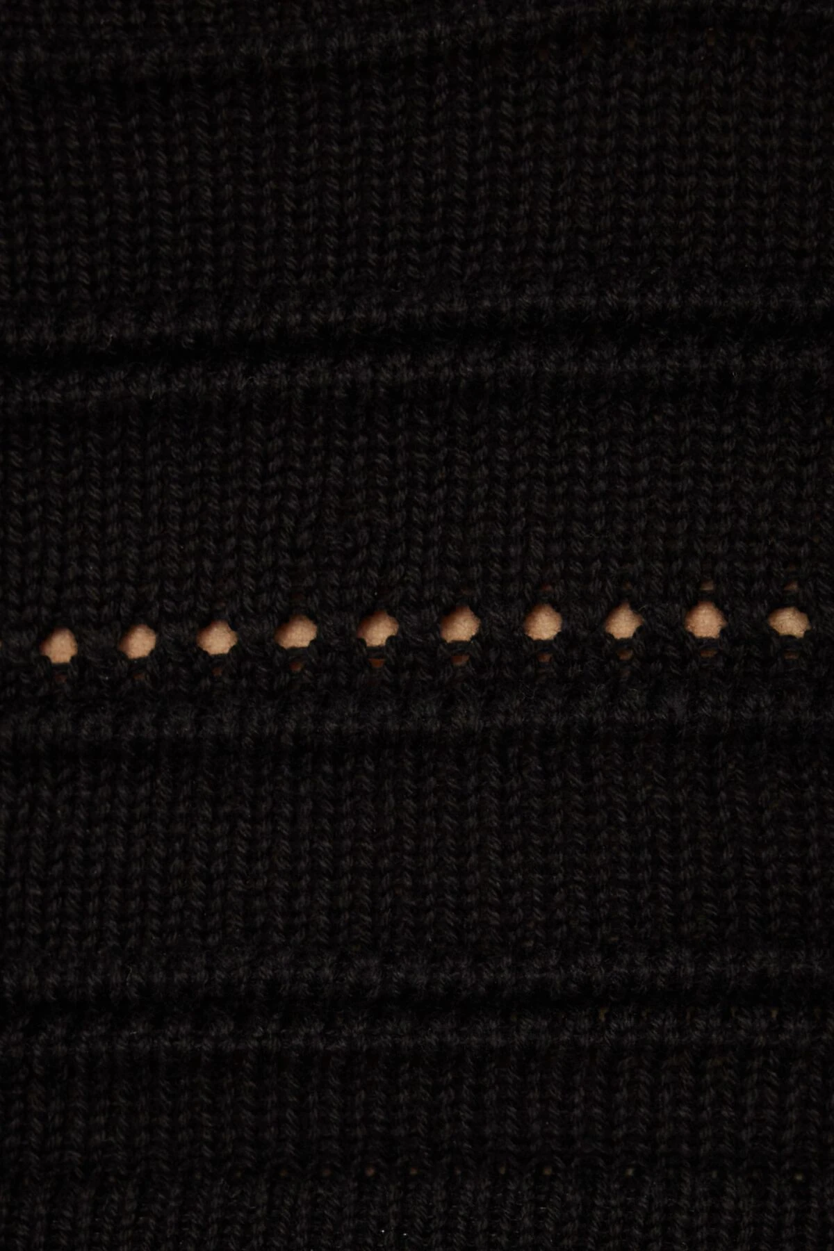 Dynamite Strapless Crochet Crop Top In Jet Black - Image 5