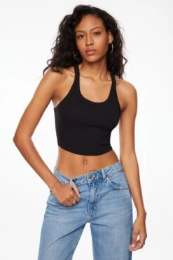 Dynamite Camden Scoop Neck Crop Top In Jet Black