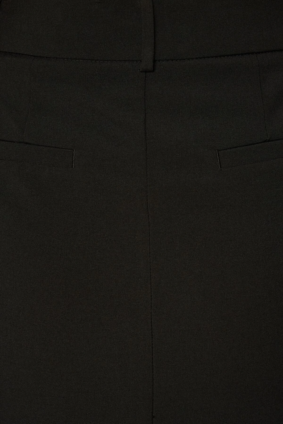 Dynamite Eversleek | Charlotte Pencil Maxi Skirt In Jet Black - Image 4