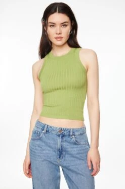 Dynamite Muscle Sweater Tank Top In Peridot Green