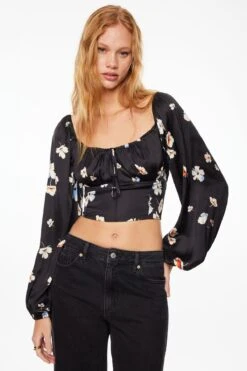 Dynamite Square Neck Blouse With Bubble Sleeves In Small Multi Floral