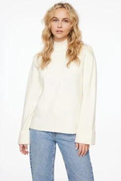 Dynamite Heavenlyarn™ Spongy Tunic Sweater In Sea Salt Off White