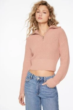 Dynamite Mock Neck Zip Sweater In Misty Rose