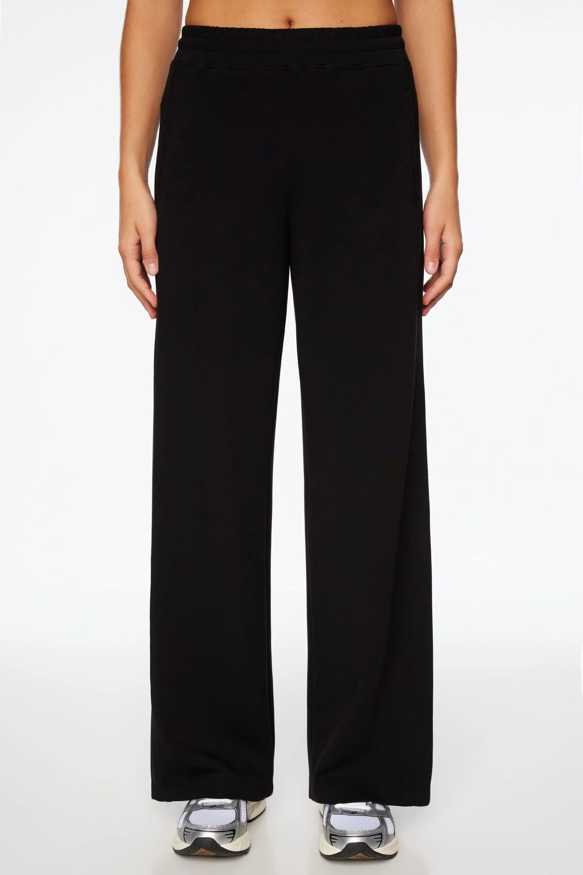 Dynamite Scuba Wide Leg Pants In Jet Black - Image 2