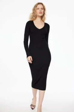 Dynamite Long Sleeve V-Neckline Sweater Dress In Jet Black