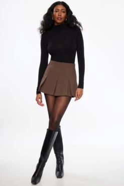 Dynamite Pleated Mini Skort In Truffle Brownie Brown