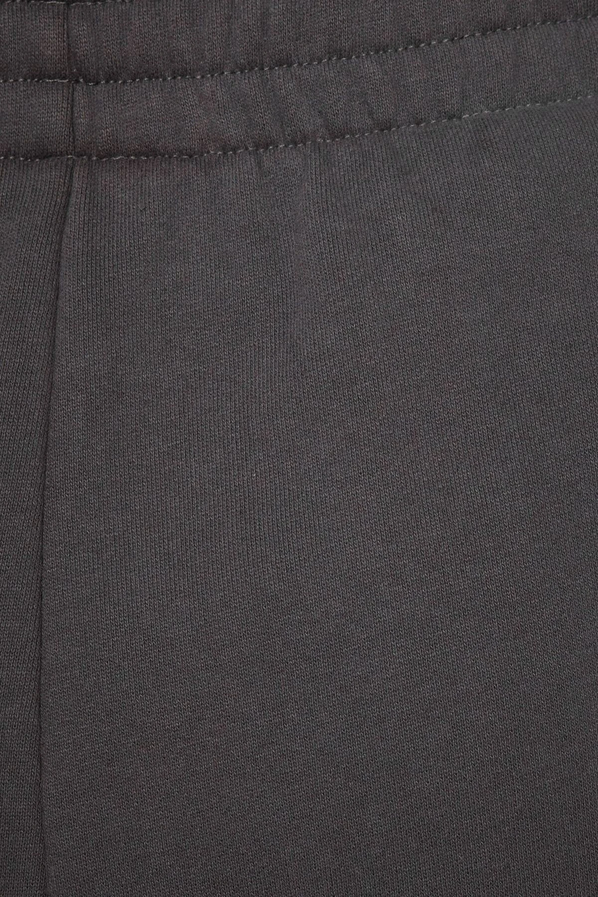 Dynamite Relaxed Jogger Pants In Lead Grey - Image 4