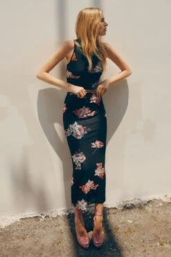 Dynamite Arya Mesh Maxi Skirt In Black & Red Floral