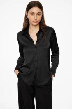Dynamite Matisse Slim Satin Button Up Shirt In Jet Black