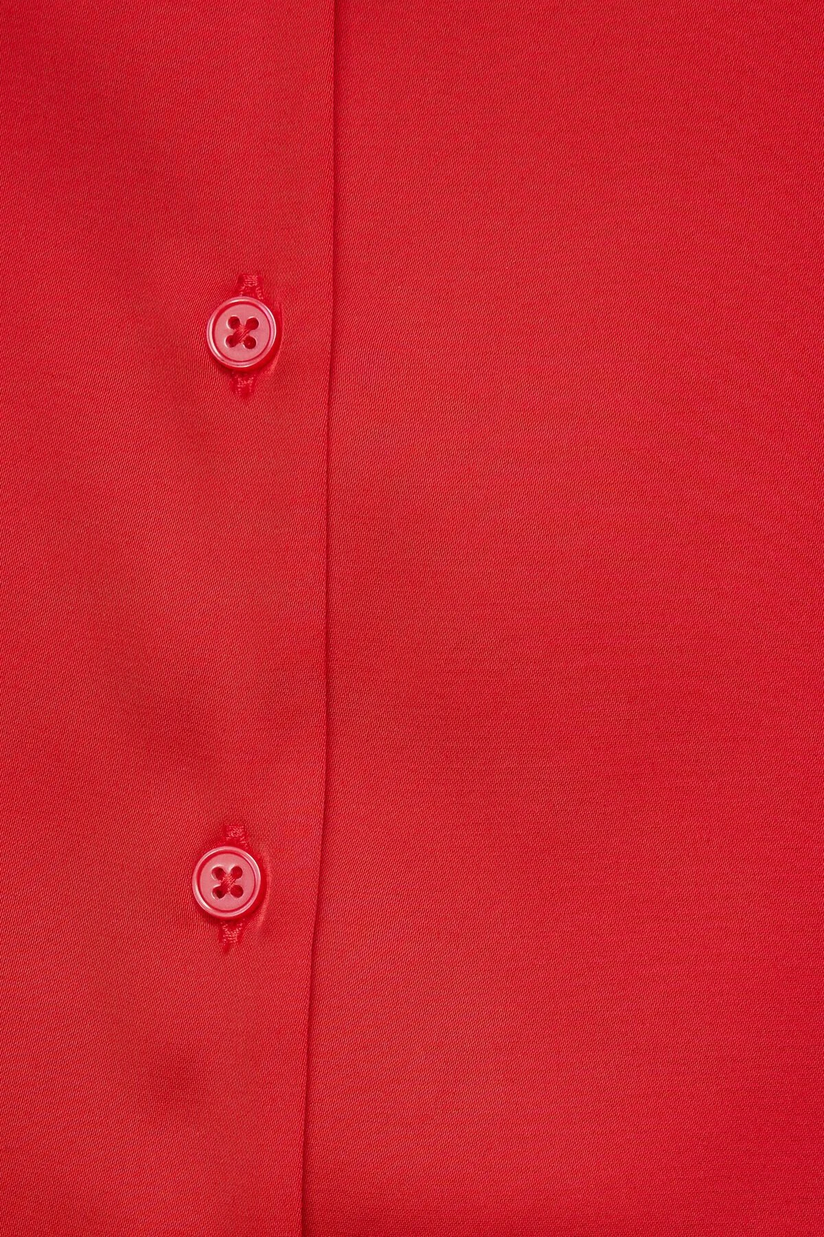 Dynamite Matisse Slim Satin Button Up Shirt In Fiesta Red - Image 4