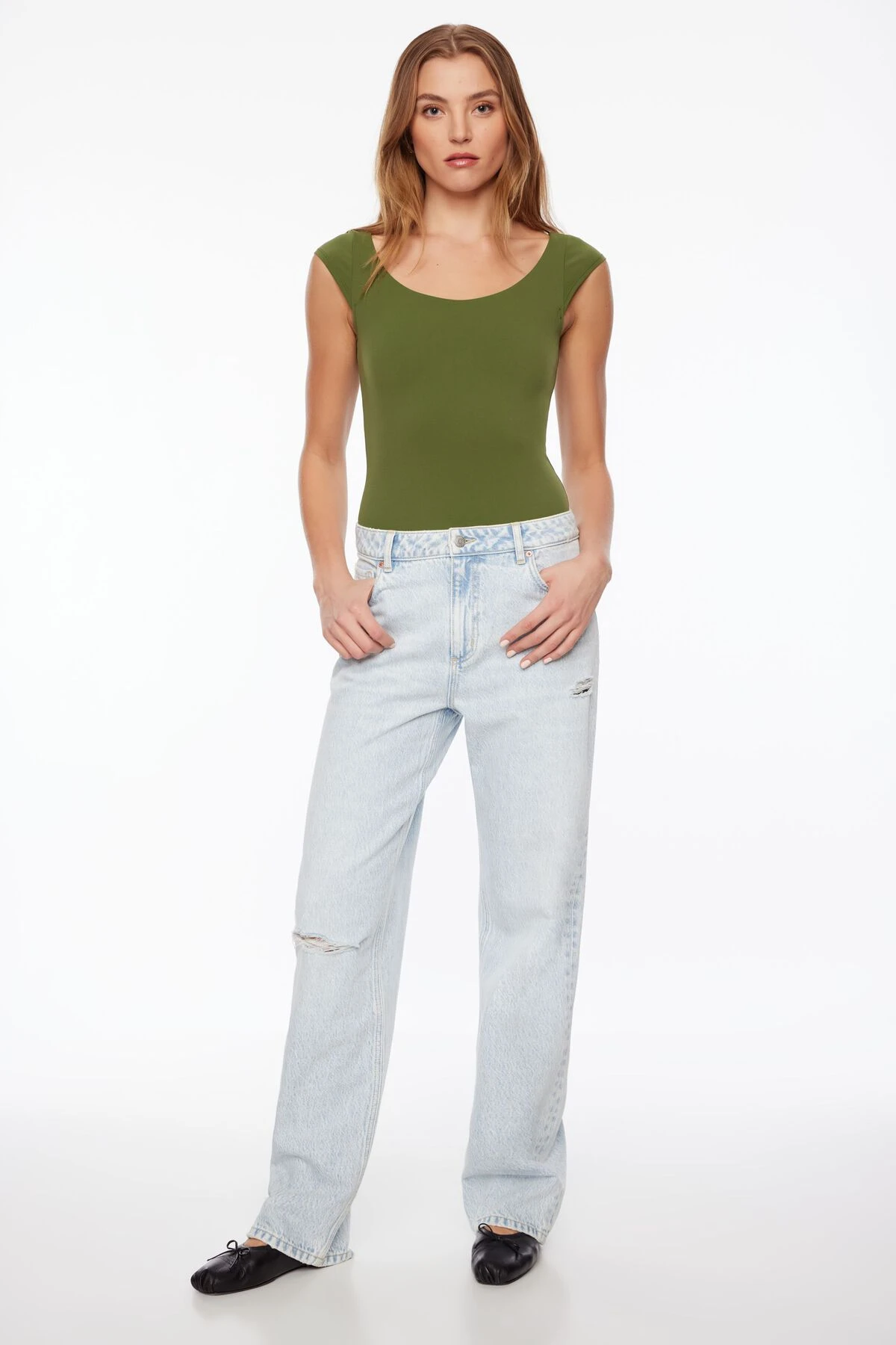 Dynamite Jules Sculpt Short Sleeve Scoop Neck Bodysuit In Bronze Green - Image 3