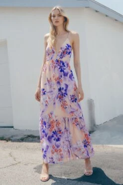 Dynamite Leigh Strappy Back Maxi Dress In Violet Purple Floral