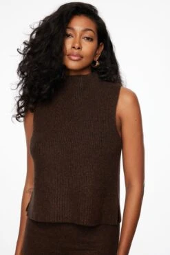 Dynamite Heavenlyarn™ Mock Neck Sweater Vest In French Roast Brown Melange