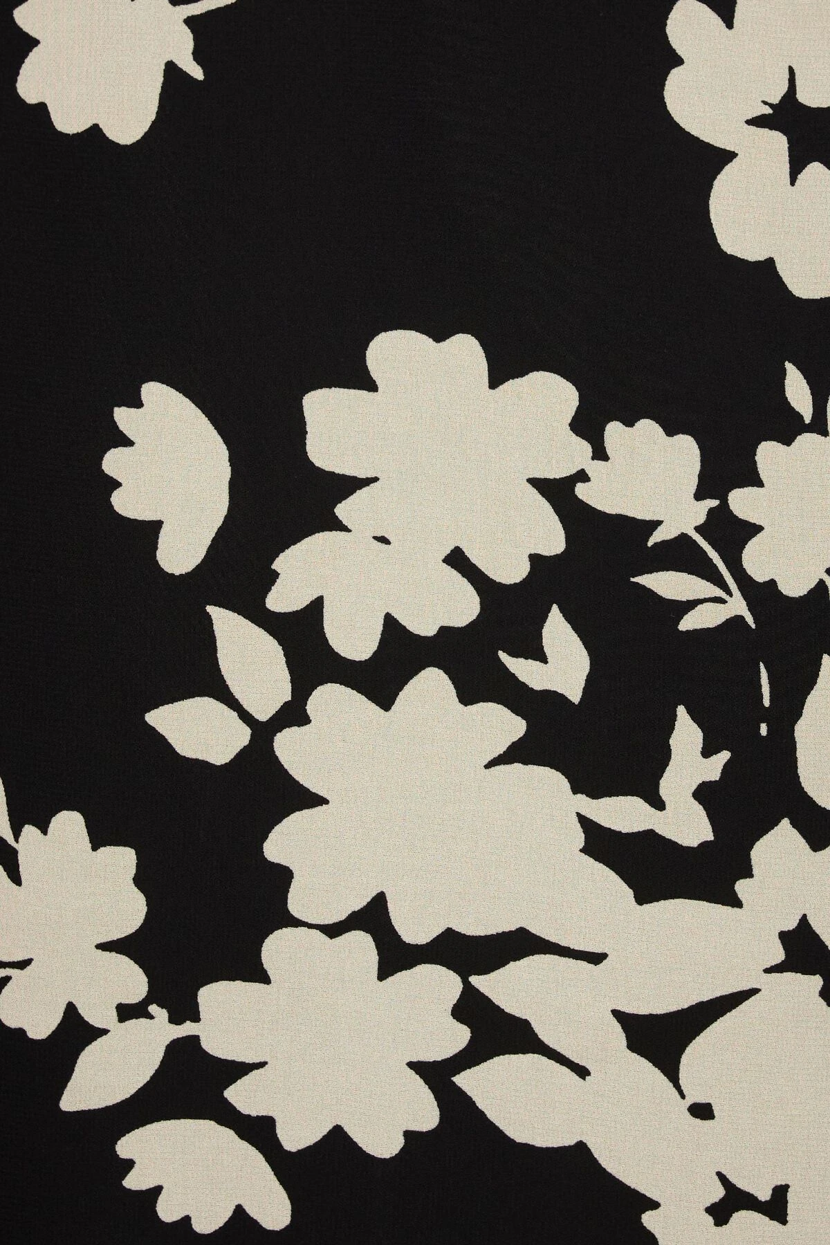 Dynamite Ruffled Wrap Midi Dress In Black Floral - Image 4