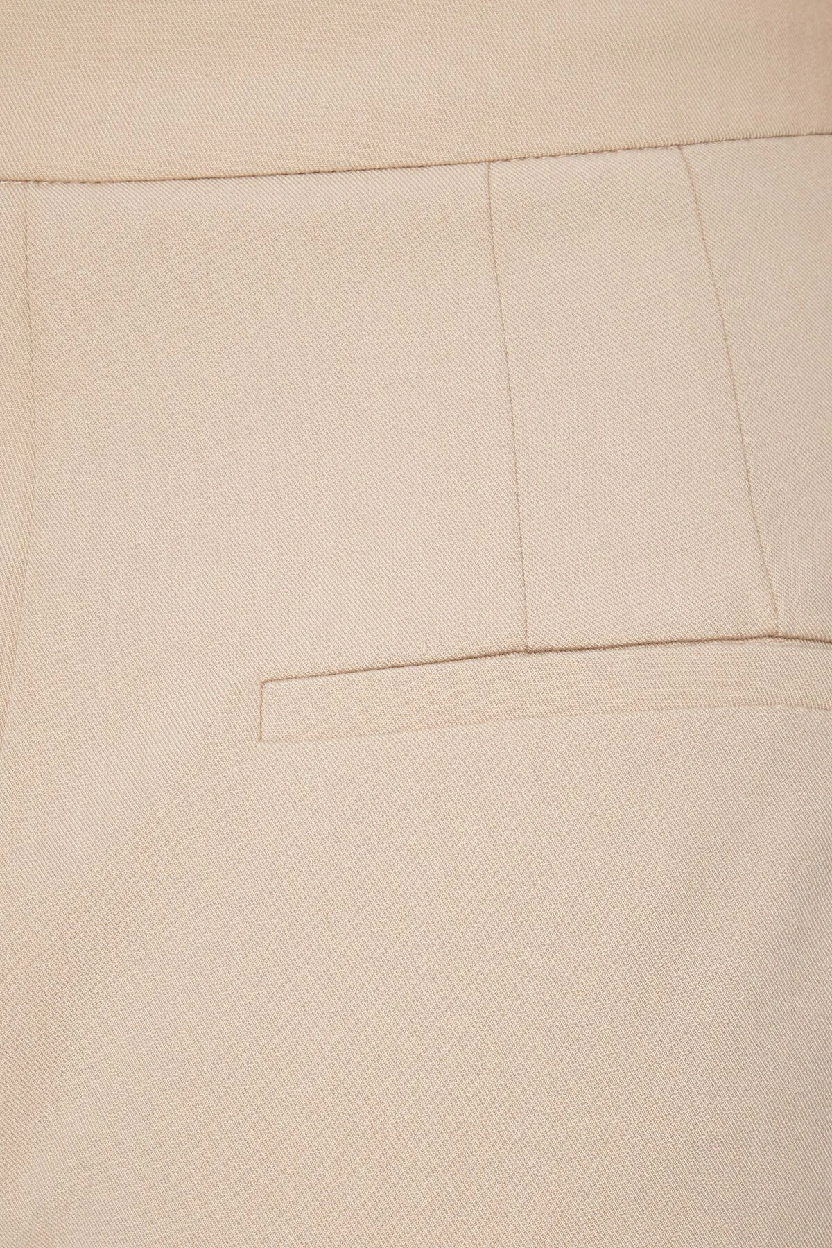 Dynamite Yasmin Straight Leg Pants In Pure Cashmere Brown - Image 5