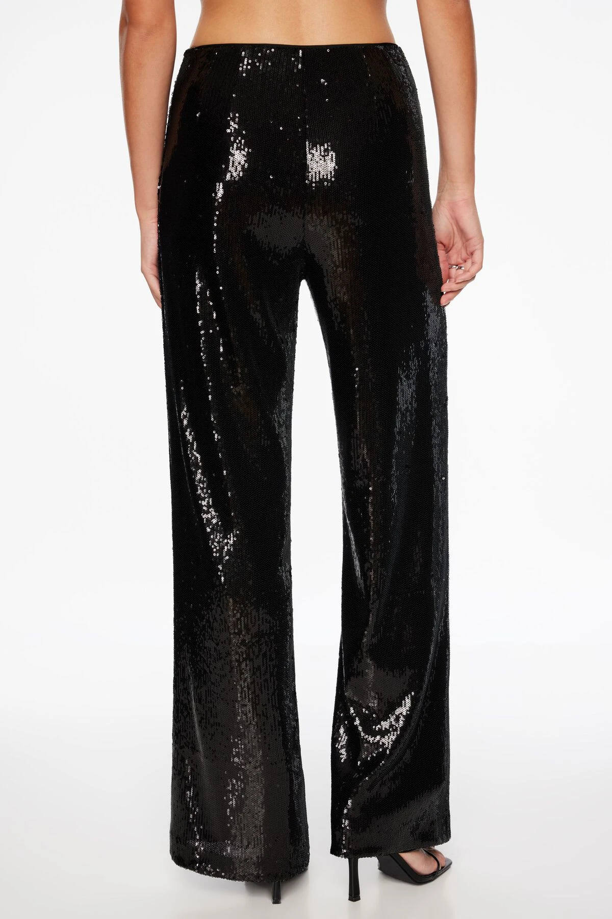 Dynamite Yasmin Sequin Straight Leg Pant In Jet Black - Image 4