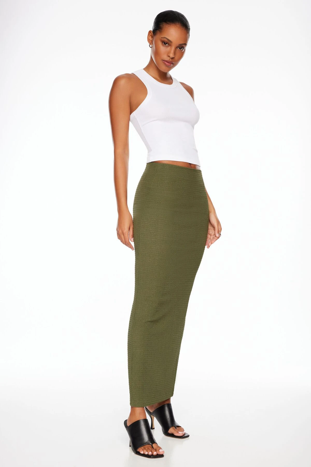 Dynamite Arya Textured Maxi Skirt In Dark Green