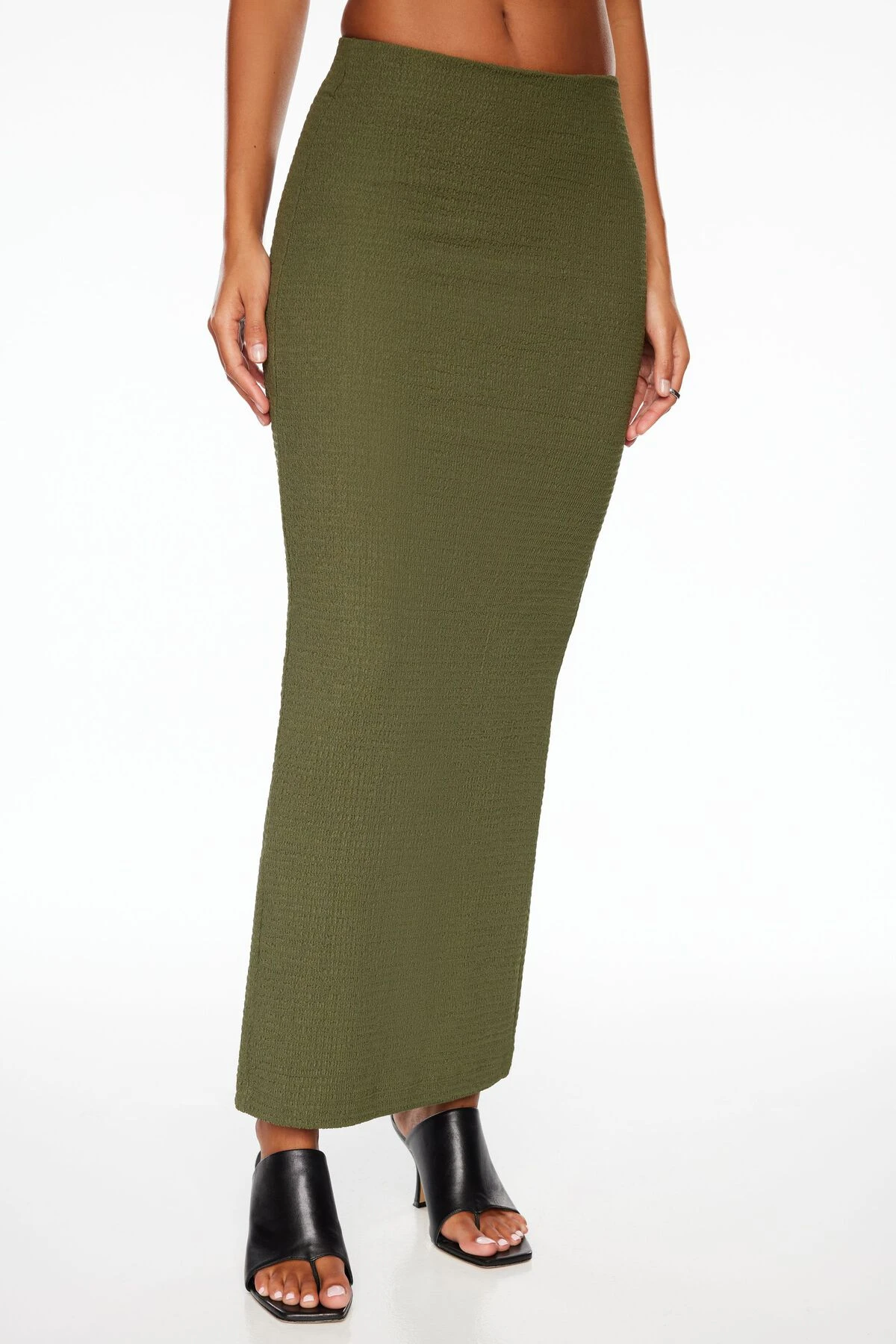Dynamite Arya Textured Maxi Skirt In Dark Green - Image 3