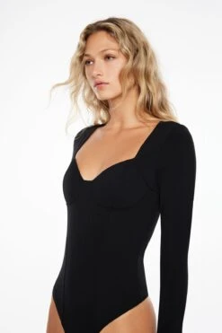 Dynamite Addie Sculpt Long Sleeve Corset Bodysuit In Jet Black
