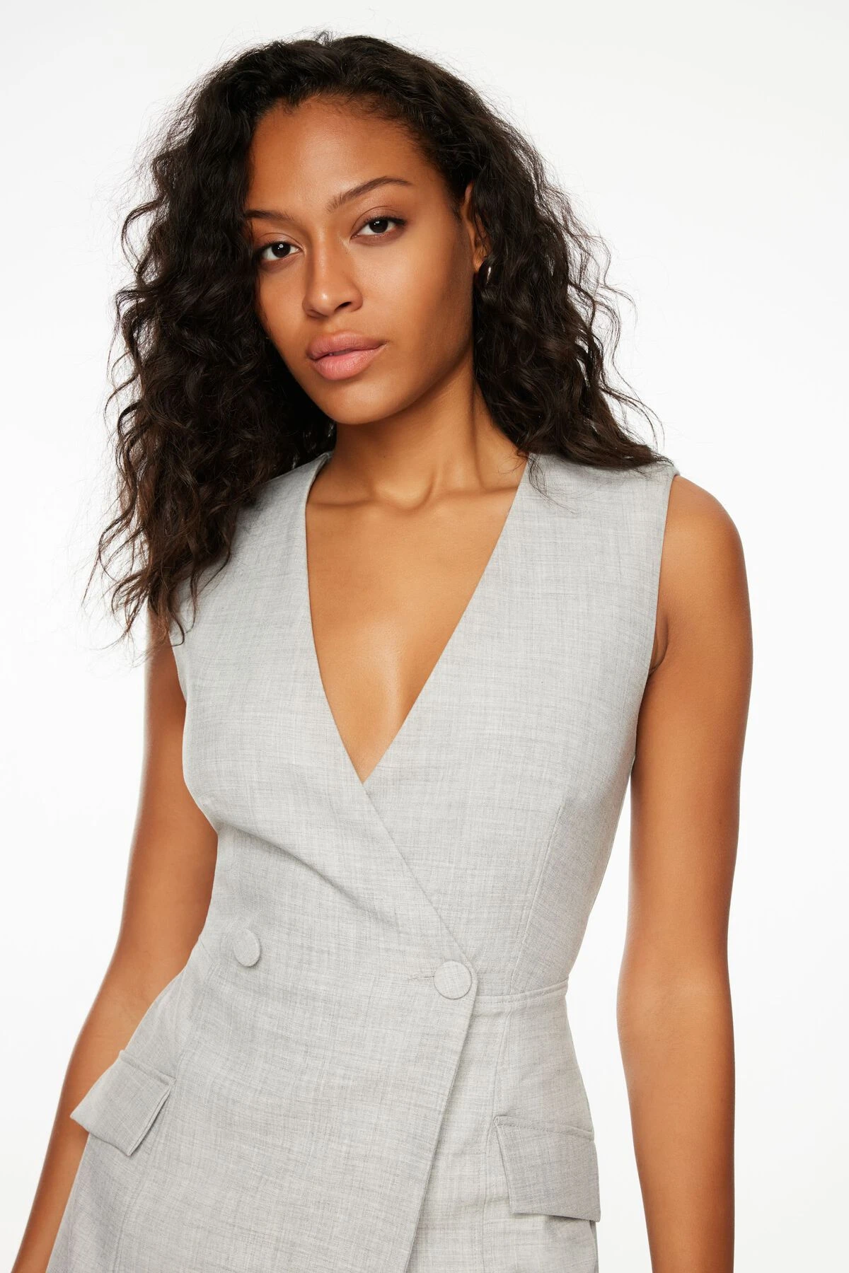 Dynamite Sleeveless Open Back Blazer Romper In Formal Gray - Image 2