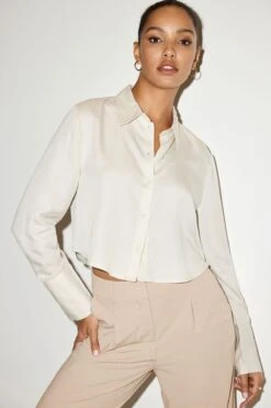 Dynamite Cropped Tencel Shirt In Rainy Day