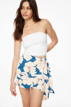 Dynamite Draped Satin Mini Skirt In Blue Floral