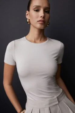 Dynamite Drea Jersey Crew Neck Tee In Ashes Of Roses Beige