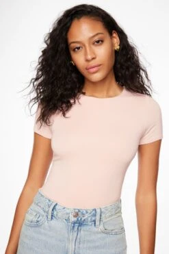 Dynamite Drea Jersey Crew Neck Tee In Pink Blossom