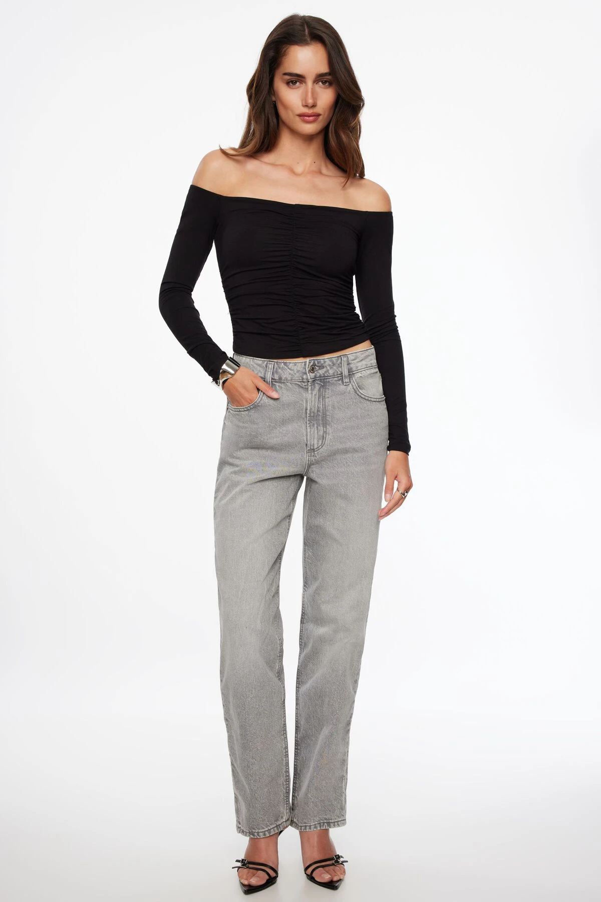 Dynamite Justina Straight Leg Jeans In Black/Medium Light