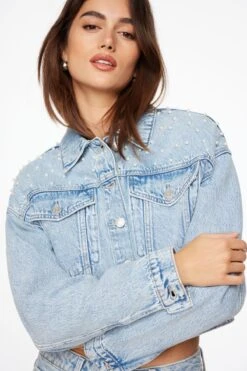 Dynamite Boyfriend Pearl Denim Jacket In Indigo Medium