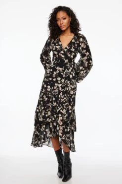 Dynamite Long Sleeve Ruffled Wrap Dress In Black & Beige Floral
