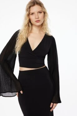 Dynamite Plissé Wrap Top In Jet Black