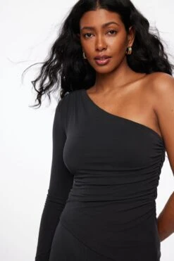 Dynamite One Shoulder Sandwash Top In Jet Black