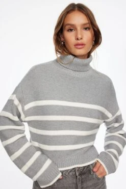 Dynamite Crop Turtleneck Sweater In Light Grey W/Snow White Stripes